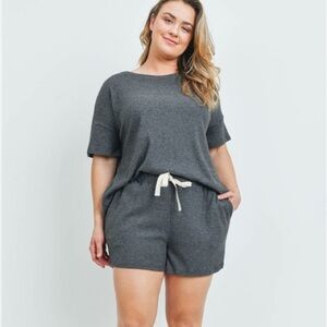 🚨 PRICE DROP 🚨 BIN#4 - PERFECT PEACH Women’s 1X 2-Piece Lounge Set